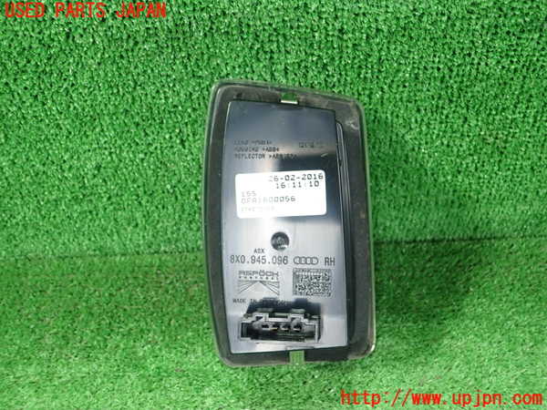 1UPJ-9232881550]アウディ・A1 スポーツバック(8XCHZ)右リアフィニッシャー 中古_2