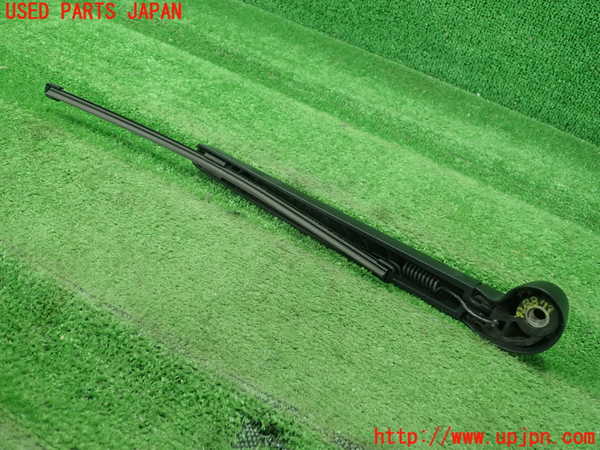 1UPJ-9232881661]アウディ・A1 スポーツバック(8XCHZ)リアワイパーアーム1 中古_2