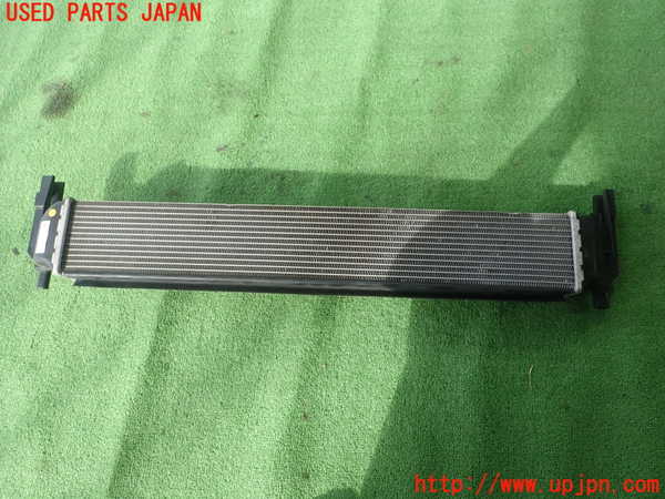1UPJ-9232882322]アウディ・A1 スポーツバック(8XCHZ)ラジエーター2 (サブ) 中古_2