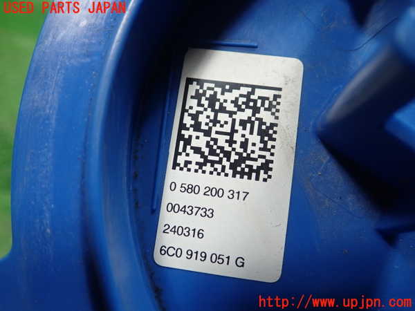 1UPJ-9232882510]アウディ・A1 スポーツバック(8XCHZ)燃料ポンプ 中古_3