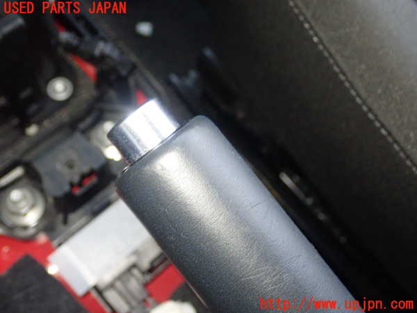 1UPJ-9232887550]アウディ・A1 スポーツバック(8XCHZ)サイドブレーキレバー 中古_2