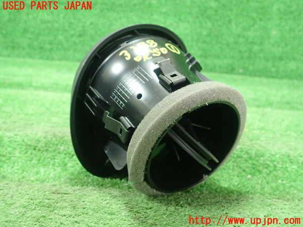 1UPJ-9232887526]アウディ・A1 スポーツバック(8XCHZ)エアコン吹き出し口1 (右) 中古_3