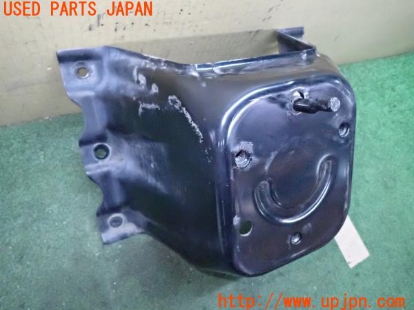 3UPJ=9232890020]パジェロ ロング エクシード(V98W)純正 スペアタイヤブラケット キャリア 中古_3