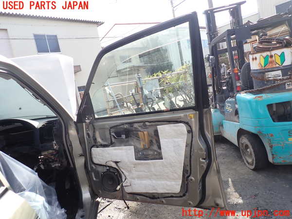 1UPJ-9232891230]パジェロ(V98W)右前ドア AGC M2H3 中古_4