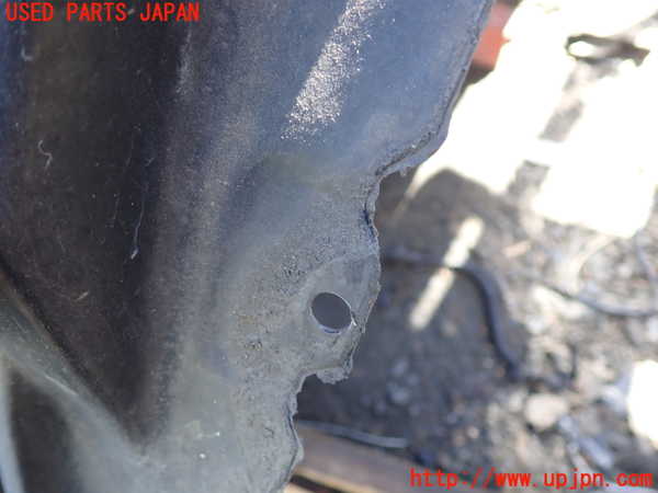 1UPJ-9232891092]パジェロ(V98W)左前フェンダーライナー 中古_2