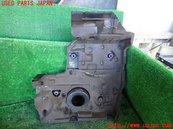 1UPJ-9232892160]パジェロ(V98W)エンジンアッパーカバー 中古_3