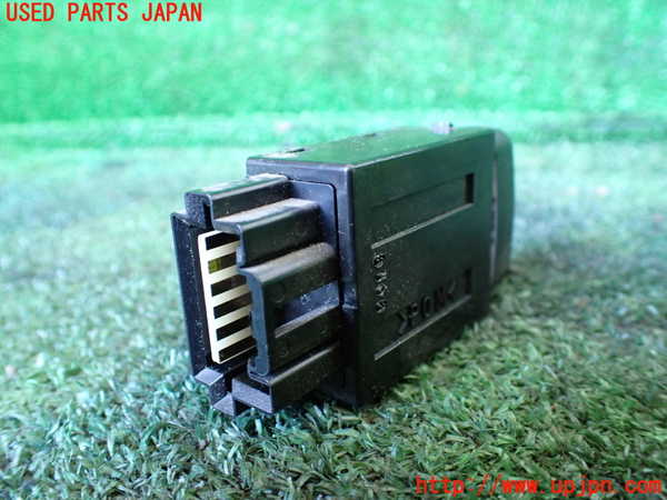 1UPJ-9232896306]パジェロ(V98W)スイッチ1 (ASC OFF) 中古_2