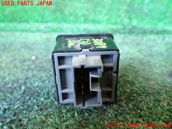 1UPJ-9232896307]パジェロ(V98W)スイッチ2 (シートヒーター) 中古_2