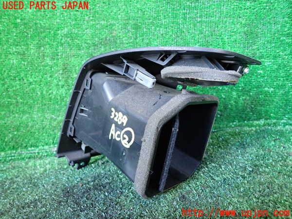 1UPJ-9232897527]パジェロ(V98W)エアコン吹き出し口2 (左) 中古_2