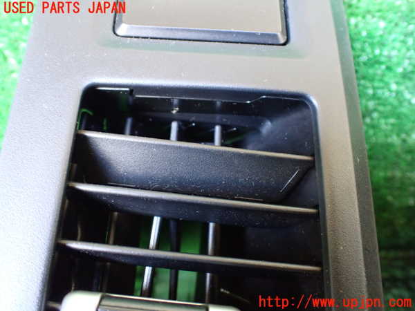 1UPJ-9232897528]パジェロ(V98W)エアコン吹き出し口3 (真中) 中古_2