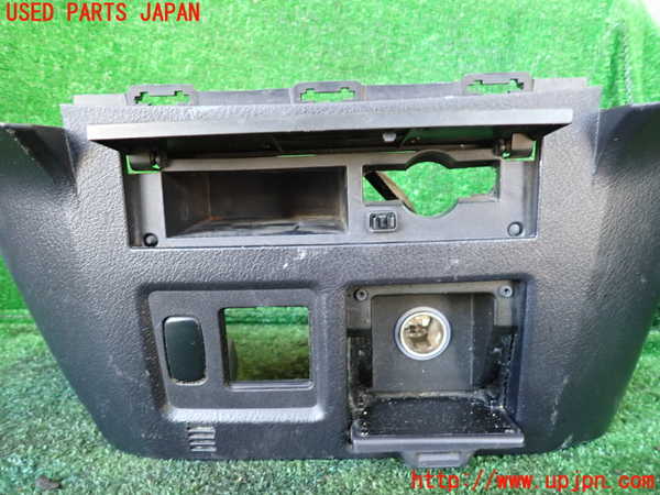 1UPJ-9232897841]パジェロ(V98W)小物入れ1 中古_3