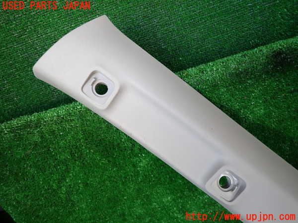 1UPJ-9232897660]パジェロ(V98W)左フロントピラートリム 中古_2