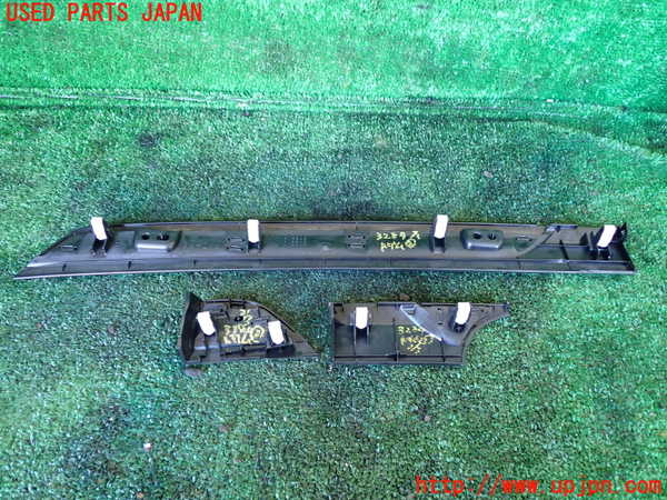 1UPJ-9232897691]パジェロ(V98W)内装トリム類1 中古_4