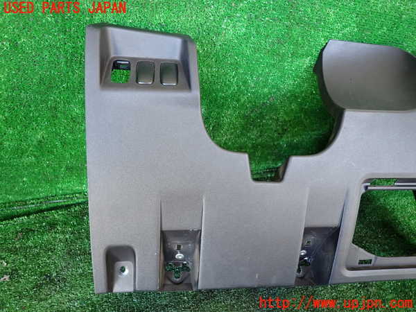 1UPJ-9232897693]パジェロ(V98W)内装トリム類3 中古_3
