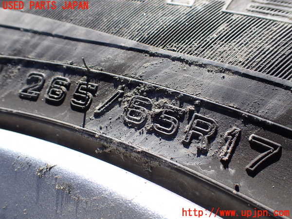 1UPJ-9232899036]パジェロ(V98W)タイヤ　ホイール　1本① 265/65R17 中古_3