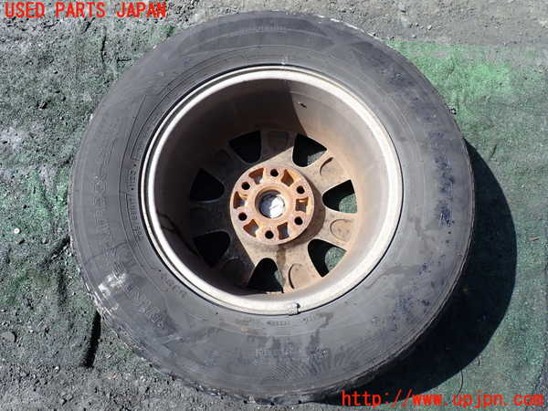 1UPJ-9232899037]パジェロ(V98W)タイヤ　ホイール　1本② 265/65R17 中古_3
