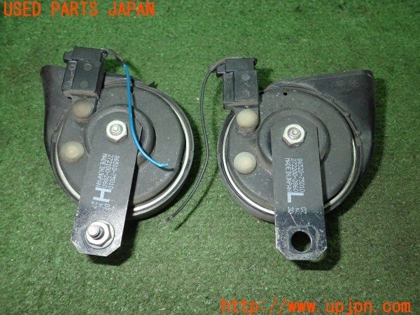 3UPJ=9232900563]レクサス CT200h(ZWA10)純正 86520-75010 ホーン 中古_2