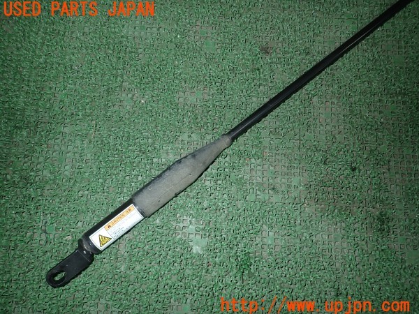 3UPJ=9232900702]レクサス CT200h(ZWA10)純正 フロントパフォーマンスダンパー 中古_2