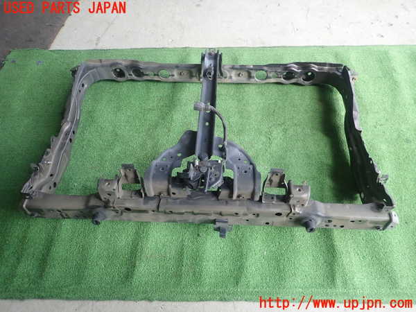 1UPJ-9232901041]レクサス・CT200h(ZWA10)コアサポート 中古_2