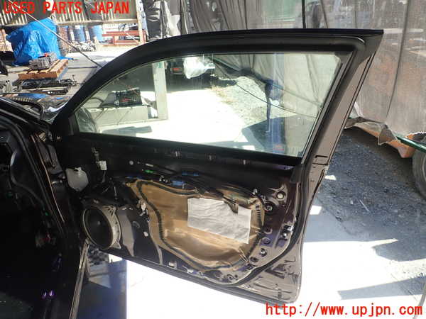 1UPJ-9232901230]レクサス・CT200h(ZWA10)右前ドア M405 ジャンク部品取り_4