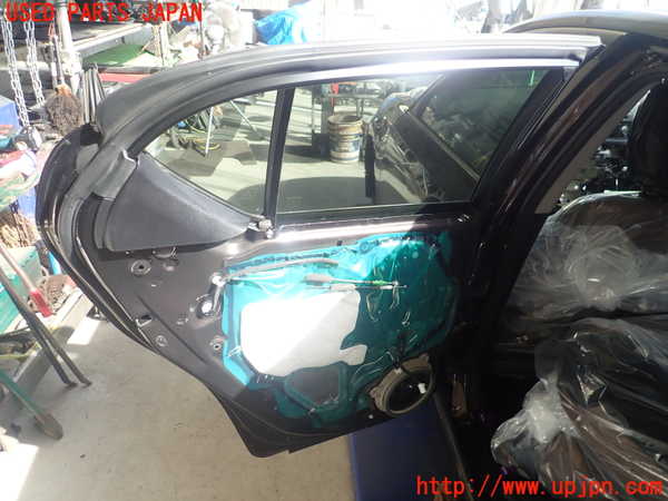 1UPJ-9232901320]レクサス・CT200h(ZWA10)左後ドア M3Q8 中古_3
