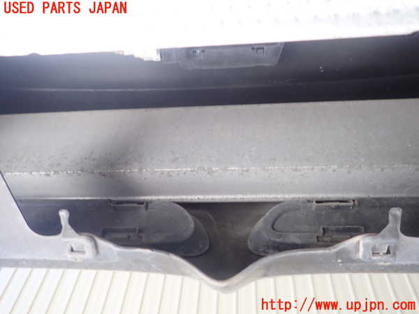 1UPJ-9232901614]レクサス・CT200h(ZWA10)リアバンパーホースメント 中古_3
