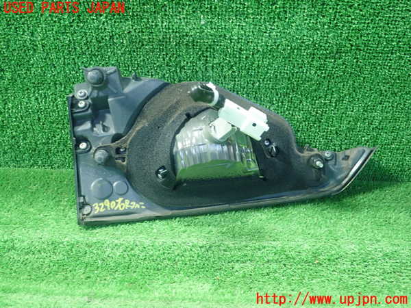 1UPJ-9232901550]レクサス・CT200h(ZWA10)右リアフィニッシャー 中古_2