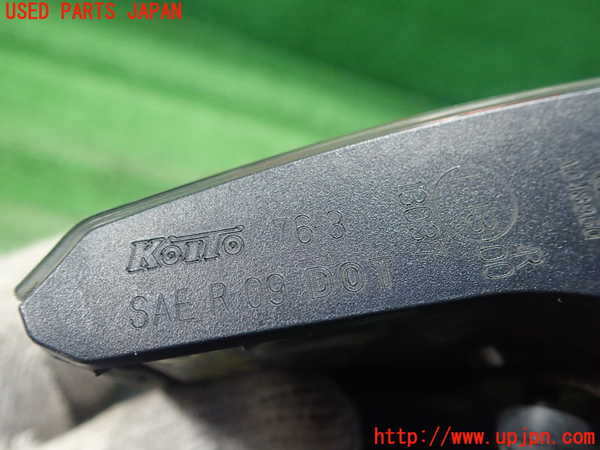 1UPJ-9232901550]レクサス・CT200h(ZWA10)右リアフィニッシャー 中古_3