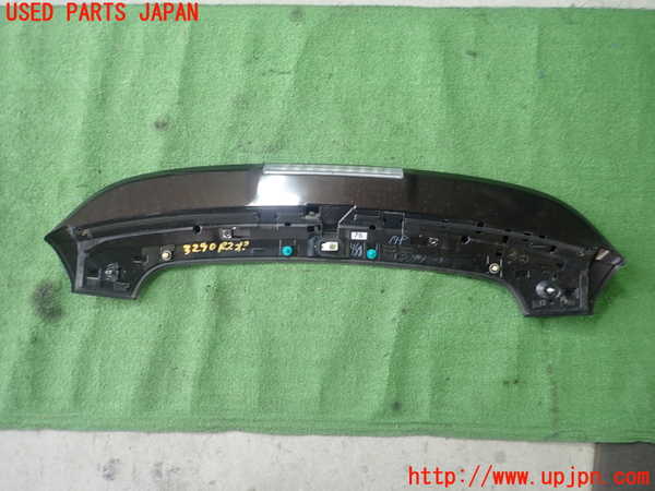 1UPJ-9232901520]レクサス・CT200h(ZWA10)リアスポイラー 中古_2