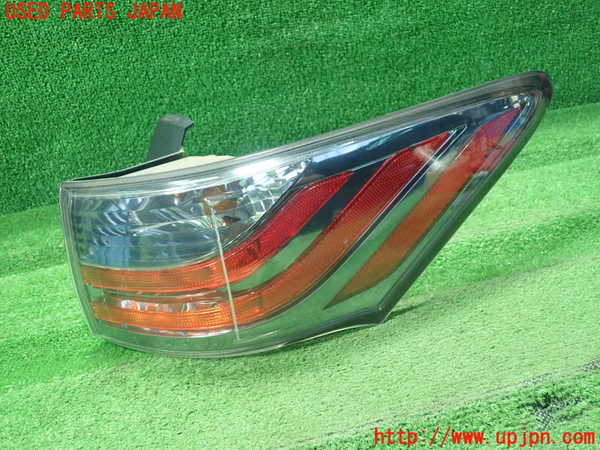 1UPJ-9232901530]レクサス・CT200h(ZWA10)右テールランプ 中古_2