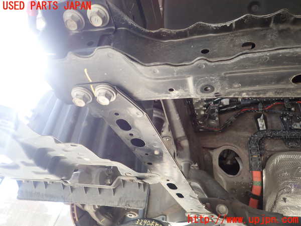 1UPJ-9232905296]レクサス・CT200h(ZWA10)メンバー1 中古_3