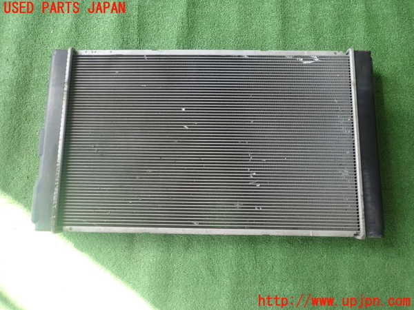1UPJ-9232902321]レクサス・CT200h(ZWA10)ラジエーター1 (AT用) 中古_2