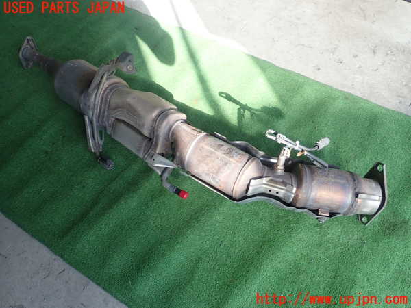 1UPJ-9232902661]レクサス・CT200h(ZWA10)触媒1 中古_2