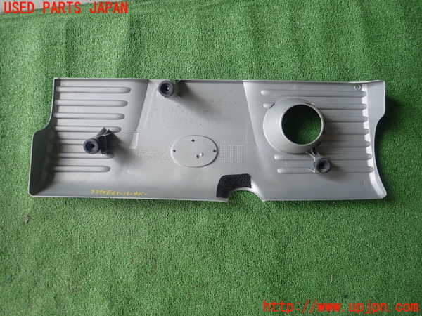 1UPJ-9232902160]レクサス・CT200h(ZWA10)エンジンアッパーカバー 中古_2