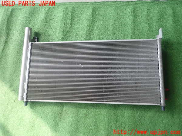 1UPJ-9232906031]レクサス・CT200h(ZWA10)エアコンコンデンサー1 中古_2