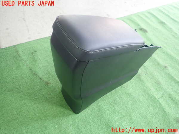 1UPJ-9232907540]レクサス・CT200h(ZWA10)センターコンソール 中古_2