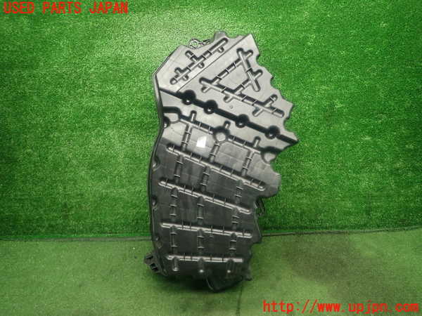 1UPJ-9232916530]ハリアー ハイブリッド(AVU65W)ウーハー 中古_2