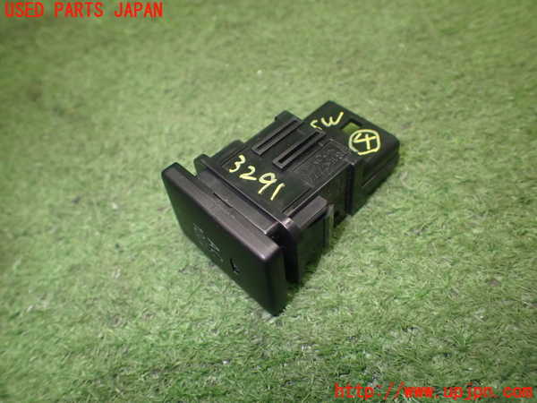 1UPJ-9232916309]ハリアー ハイブリッド(AVU65W)スイッチ4 (AV100V) 中古_2