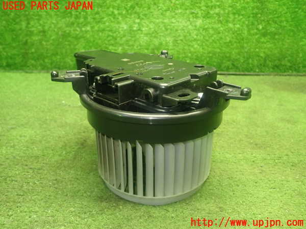 1UPJ-9232916095]ハリアー ハイブリッド(AVU65W)ブロアファン(ブロアーファン) 中古_2