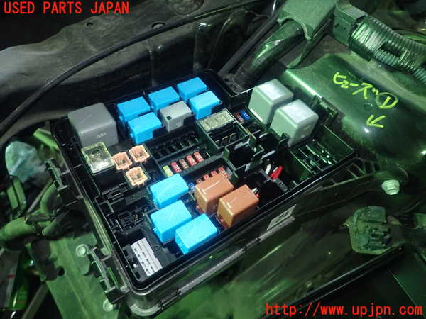 1UPJ-9232916741]ハリアー ハイブリッド(AVU65W)ヒューズボックス1 中古_2
