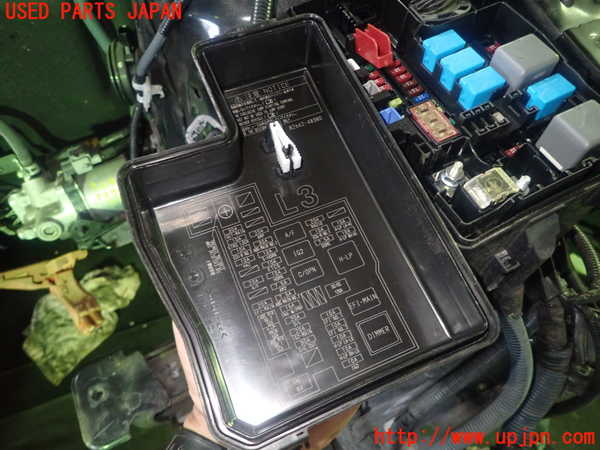 1UPJ-9232916742]ハリアー ハイブリッド(AVU65W)ヒューズボックス2 中古_3