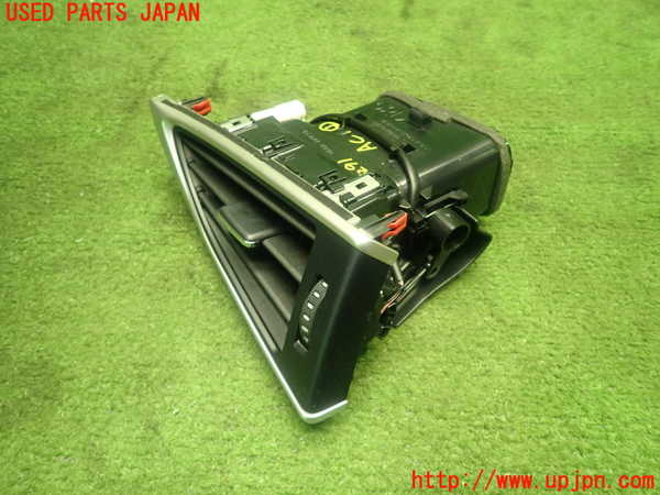 1UPJ-9232917526]ハリアー ハイブリッド(AVU65W)エアコン吹き出し口1 (右) 中古_2