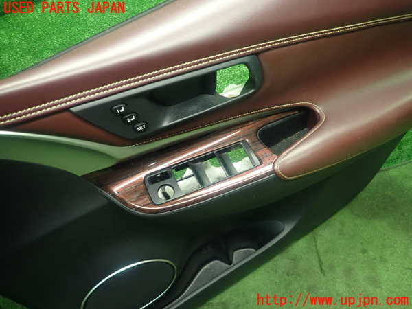 1UPJ-9232911234]ハリアー ハイブリッド(AVU65W)右前ドア内張り 中古_2