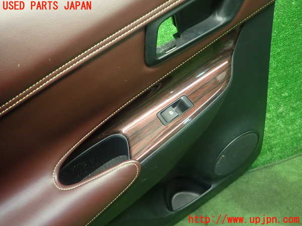1UPJ-9232911324]ハリアー ハイブリッド(AVU65W)左後ドア内張り 中古_2