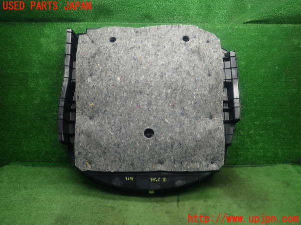 1UPJ-9232917771]ハリアー ハイブリッド(AVU65W)ラゲッジトレイ1 中古_4