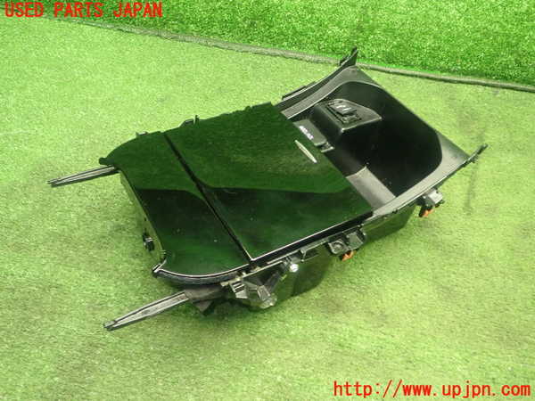 1UPJ-9232917810]ハリアー ハイブリッド(AVU65W)ドリンクホルダー 中古_2