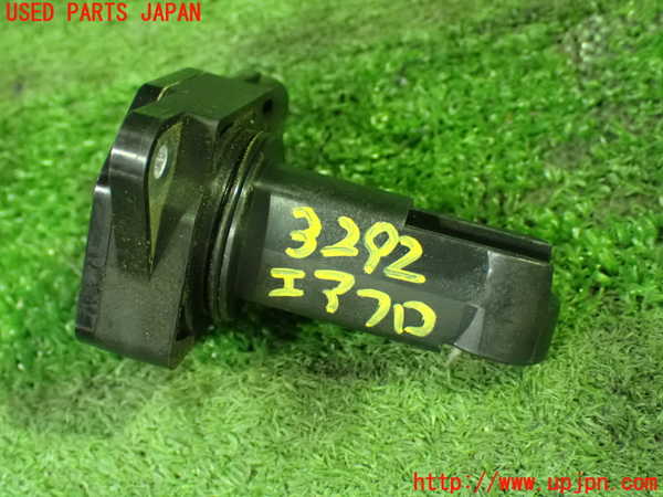 1UPJ-9232926320]アルファードG(MNH10W)エアフロメーター 中古_2
