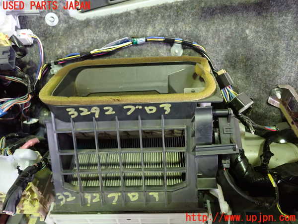 1UPJ-9232926095]アルファードG(MNH10W)ブロアファン(ブロアーファン) 中古_2
