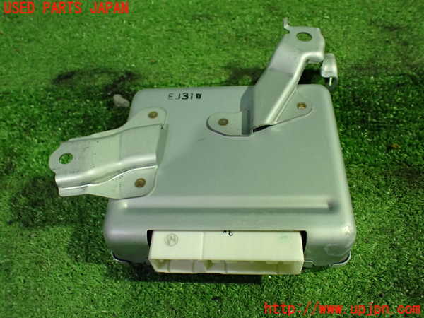 1UPJ-9232926147]アルファードG(MNH10W)コンピューター2 (89243-58010) 中古_2