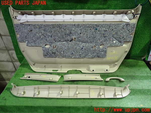 1UPJ-9232921578]アルファードG(MNH10W)バックドア内張り 中古_4